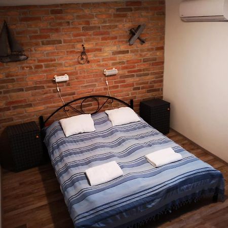 Raday Apartman Мако Экстерьер фото