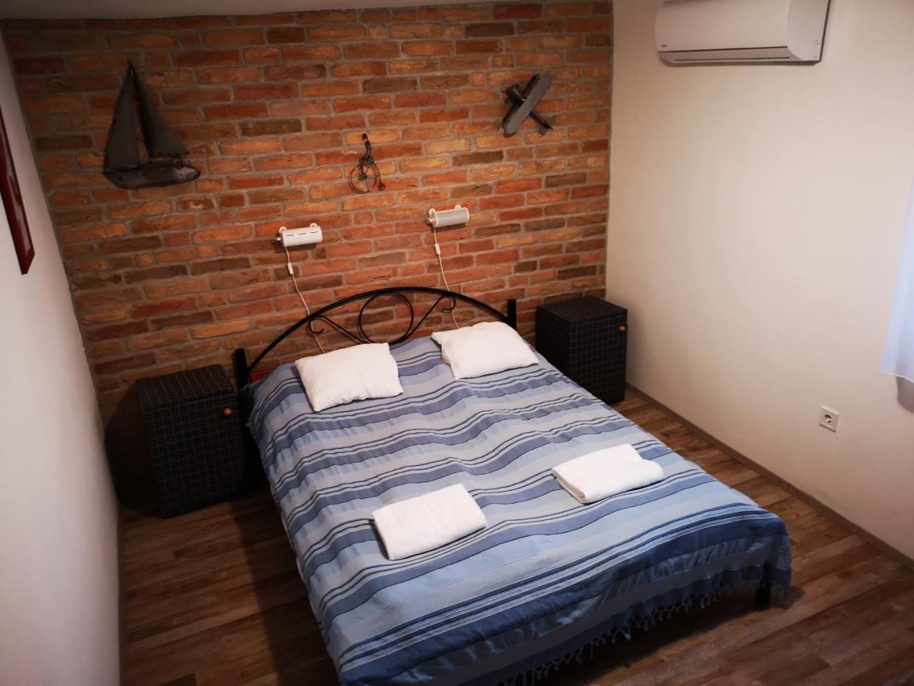 Raday Apartman Мако Экстерьер фото