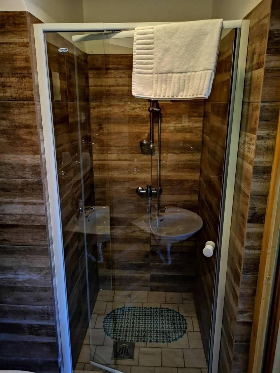 Raday Apartman Мако Экстерьер фото