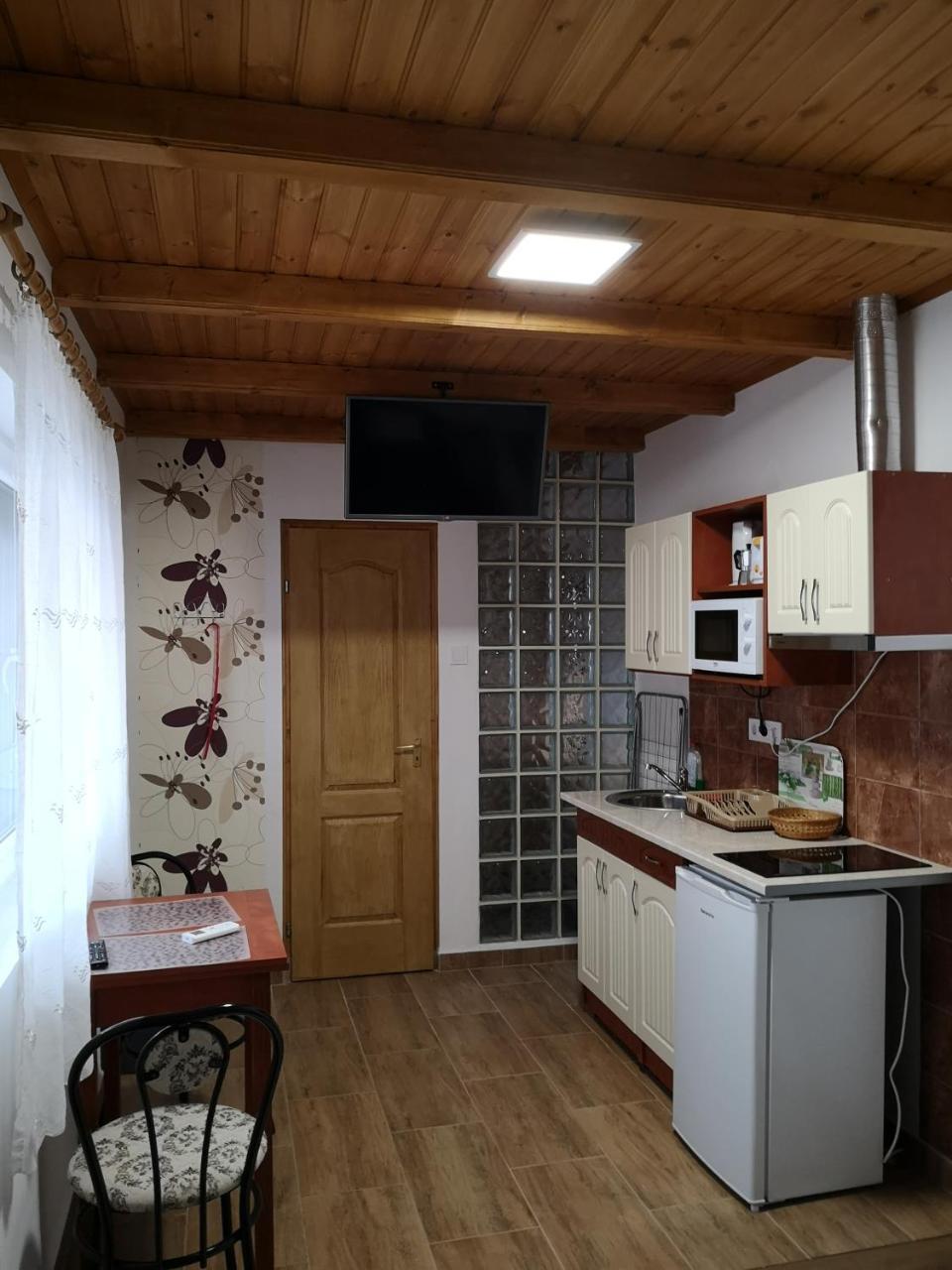 Raday Apartman Мако Экстерьер фото